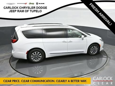 Used 2020 Chrysler Pacifica Touring-L Plus w/ Advanced Safetytec Group image 50