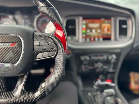 Used 2022 Dodge Charger R/T w/ Performance Handling Group image 8