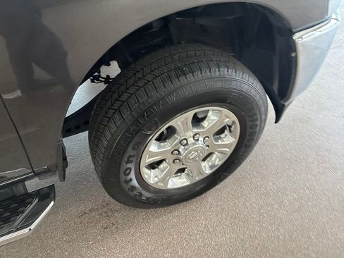 Certified 2025 RAM 2500 Big Horn AWD/4WD image 42