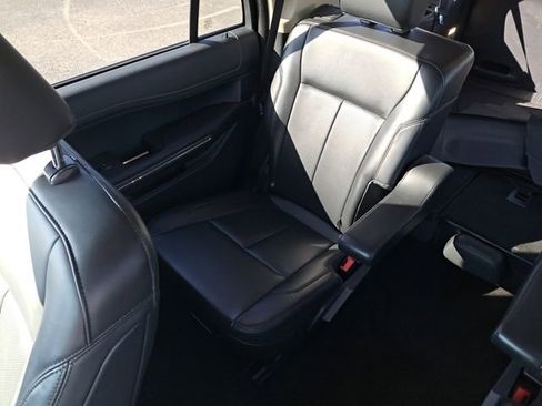 Certified 2022 Ford Expedition XLT image 14