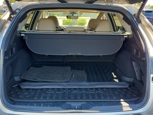 Used 2020 Subaru Outback Limited AWD/4WD image 12