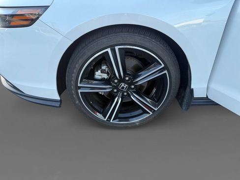 Certified 2025 Honda Accord Sport image 14