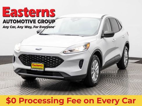 Used 2022 Ford Escape SE w/ Convenience Package AWD/4WD image 1