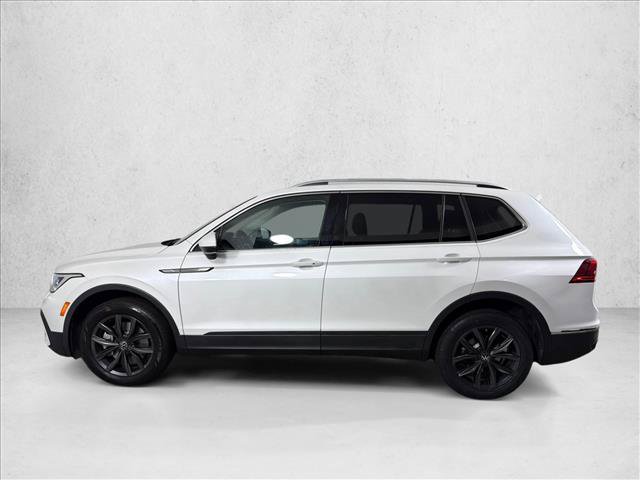 Used 2023 Volkswagen Tiguan SE FWD image 6