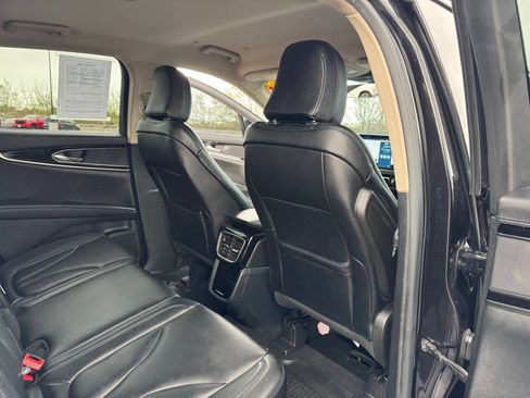 Used 2023 Lincoln Nautilus AWD w/ Premium Package image 32