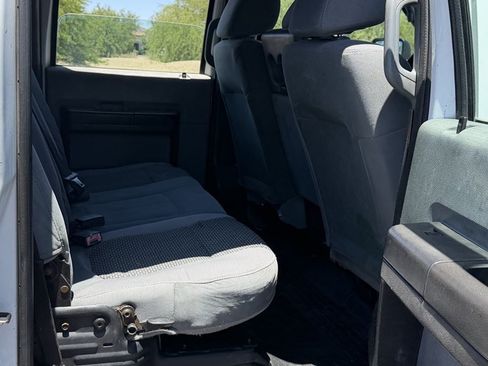 Used 2012 Ford F550 2WD Crew Cab Super Duty w/ PWR Equipment Group image 21