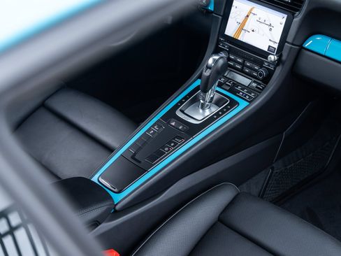 Certified 2017 Porsche 911 Turbo S AWD/4WD image 42