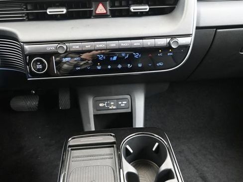 New 2026 Hyundai Ioniq 5 SEL image 29