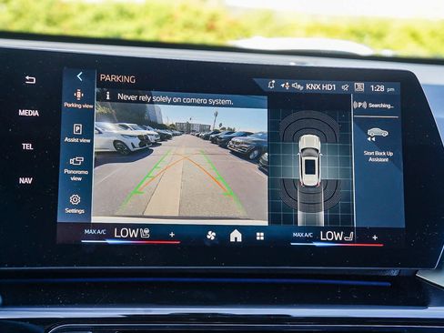 New 2026 BMW X1 xDrive28i w/ Convenience Package image 27