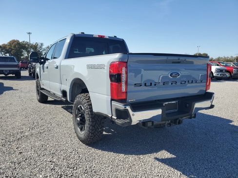 New 2026 Ford F250 Lariat w/ Tremor Off-Road Package AWD/4WD image 8
