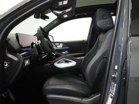 New 2025 Mercedes-Benz GLS 63 AMG 4MATIC image 15