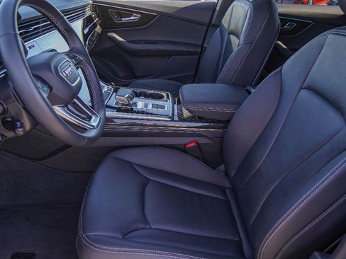 Used 2025 Audi Q7 3.0T Premium Plus w/ Premium Plus Package image 8