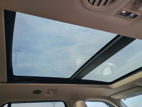 Used 2023 Ford Explorer Platinum w/ Equipment Group 601A image 27