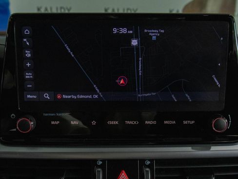 Used 2024 Kia Forte GT-Line w/ GT-Line Premium Package image 5