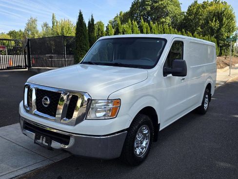 Used 2018 Nissan NV 2500 SL w/ Navigation Package RWD image 1