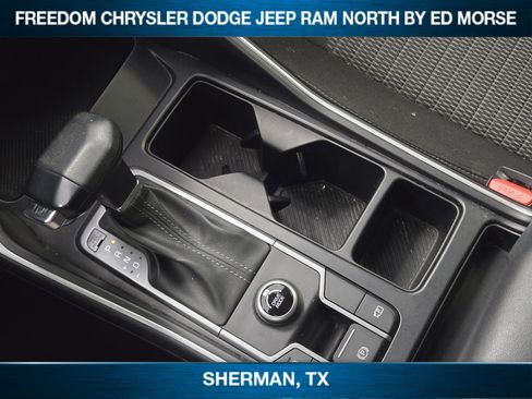 Used 2024 Kia Sorento LX image 14