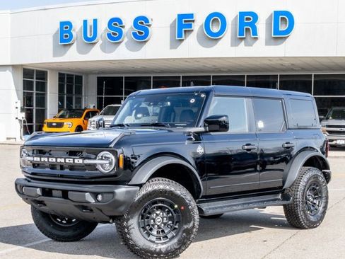 New 2026 Ford Bronco Outer Banks AWD/4WD image 1
