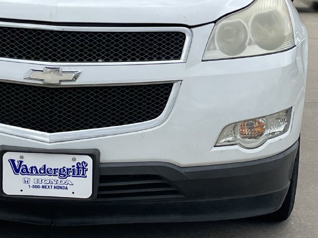 Used 2010 Chevrolet Traverse LS FWD image 8
