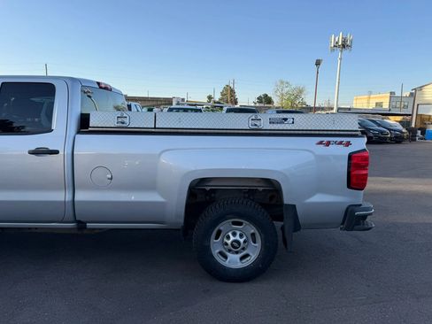 Used 2019 Chevrolet Silverado 2500 W/T w/ WT Convenience Package image 6