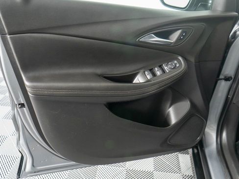 Used 2024 Buick Encore GX Sport Touring image 21