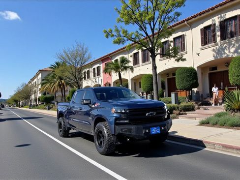Used 2021 Chevrolet Silverado 1500 RST w/ Texas Edition Plus image 1