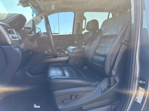 Used 2018 GMC Yukon Denali w/ Denali Ultimate Package AWD/4WD image 10