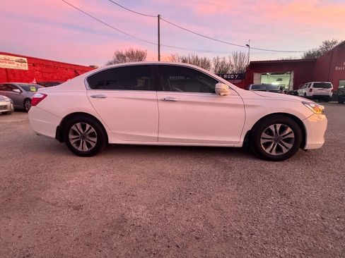 Used 2015 Honda Accord EX-L image 3