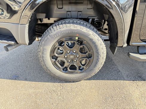 New 2025 Ford Ranger XLT w/ FX4 Off-Road Package image 30