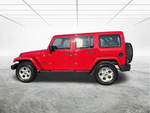 Used 2014 Jeep Wrangler Unlimited Sport w/ Connectivity Group image 7