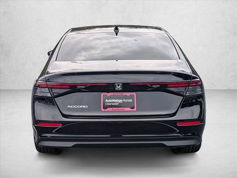 New 2026 Honda Accord SE image 8