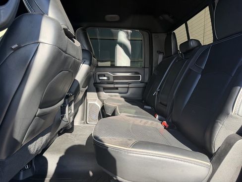 Used 2019 RAM 2500 Laramie w/ Night Edition image 23