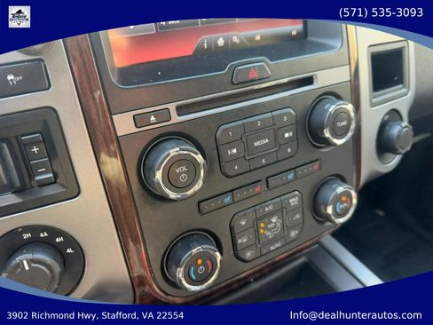 Used 2015 Ford Expedition Platinum AWD/4WD image 29