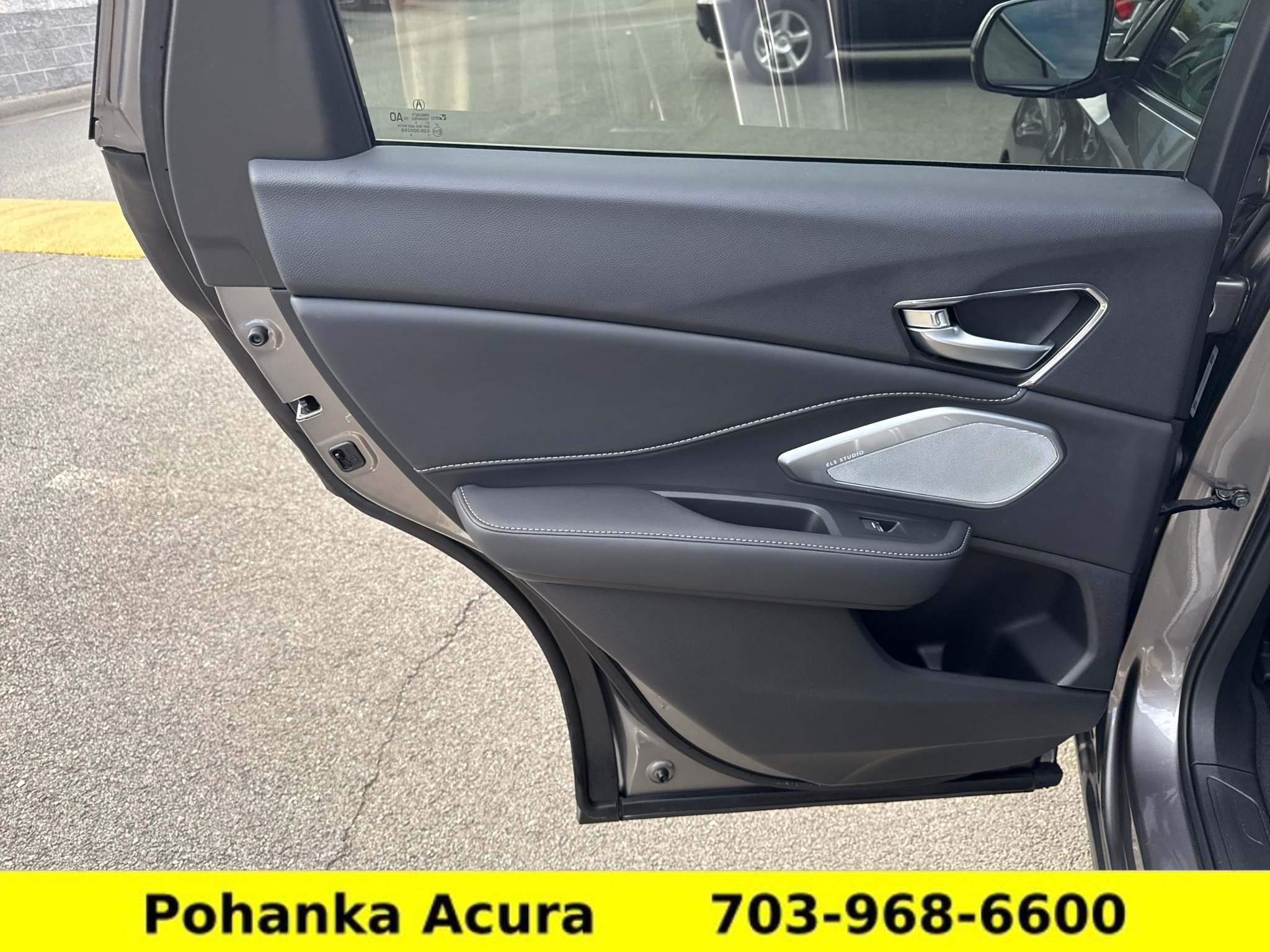 Used 2025 Acura RDX w/ Technology Package AWD/4WD image 25