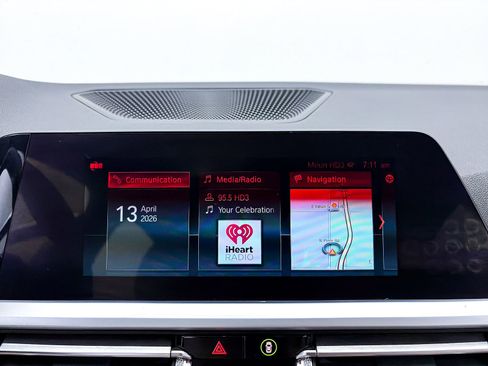 Used 2020 BMW 330i Sedan w/ Convenience Package image 21