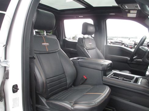 Used 2024 Ford F350 Platinum w/ Tremor Off-Road Package AWD/4WD image 22