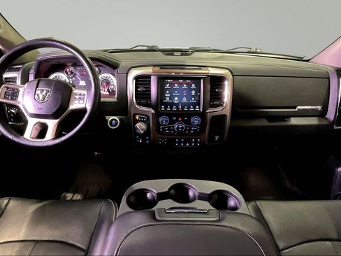 Used 2018 RAM 1500 Laramie w/ Convenience Group image 8