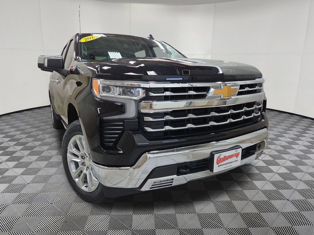 Used 2024 Chevrolet Silverado 1500 LTZ w/ LTZ Convenience Package II AWD/4WD image 2
