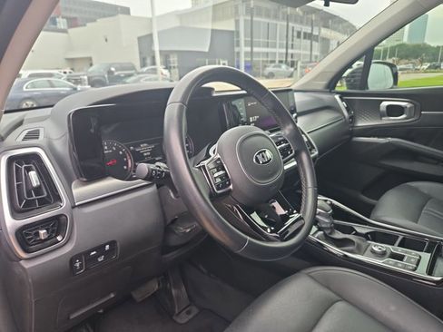 Used 2021 Kia Sorento SX FWD image 9