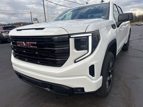 New 2026 GMC Sierra 1500 Elevation image 10