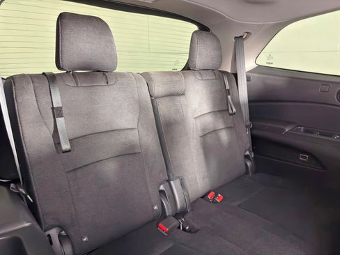 Used 2019 Honda Pilot EX image 37