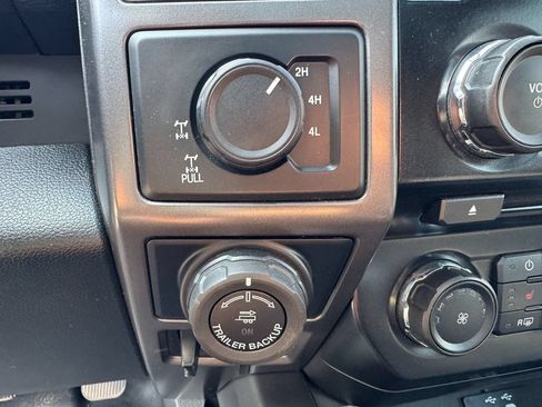 Used 2016 Ford F150 XLT w/ Equipment Group 302A Luxury AWD/4WD image 21