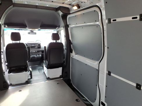 New 2026 Mercedes-Benz Sprinter 2500 image 26