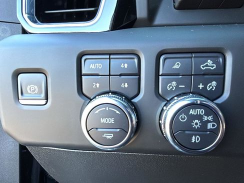 Certified 2024 GMC Sierra 2500 Denali Ultimate w/ Snow Plow Prep/Camper Package image 15