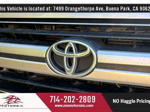 Used 2002 Toyota 4Runner SR5 AWD/4WD image 56