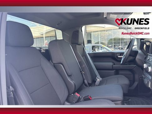 New 2025 GMC Sierra 3500 Pro image 37