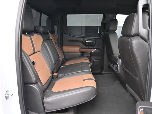 Used 2021 Chevrolet Silverado 1500 High Country w/ LPO, Dark Essentials Package image 24