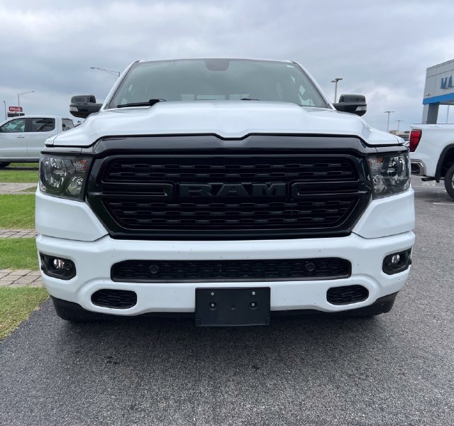 Used 2022 RAM 1500 Big Horn AWD/4WD image 3