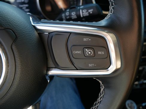 Used 2023 Jeep Wrangler Rubicon w/ Safety Group image 30