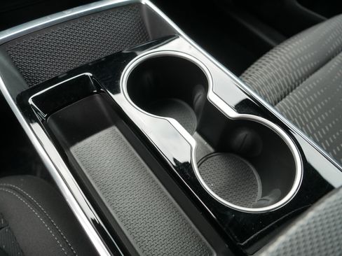 Used 2025 Chevrolet Equinox LT w/ Safety and Technology Package image 31