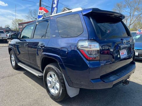 Used 2016 Toyota 4Runner SR5 Premium image 7